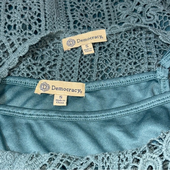 5/$25 Democracy Small Green 3/4 Wide Sleeve Tie Front Blouse Embroidered Lace - Picture 4 of 12